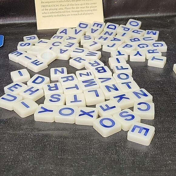 Vintage 1973 Parker Brothers GRAPPLE Word Game, complete in original box - Picture 6 of 8